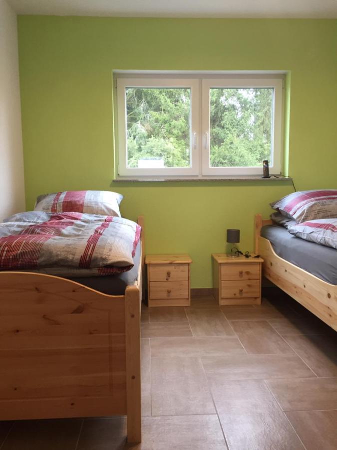 Hunsruecker-Fewo - Die Erlebnishuette - 2 Ferienwohnungen Im Hunsrueck In Unzenberg Gobenhausen Kamer foto
