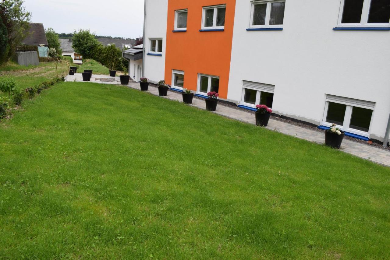 Hunsruecker-Fewo - Die Erlebnishuette - 2 Ferienwohnungen Im Hunsrueck In Unzenberg Gobenhausen Buitenkant foto